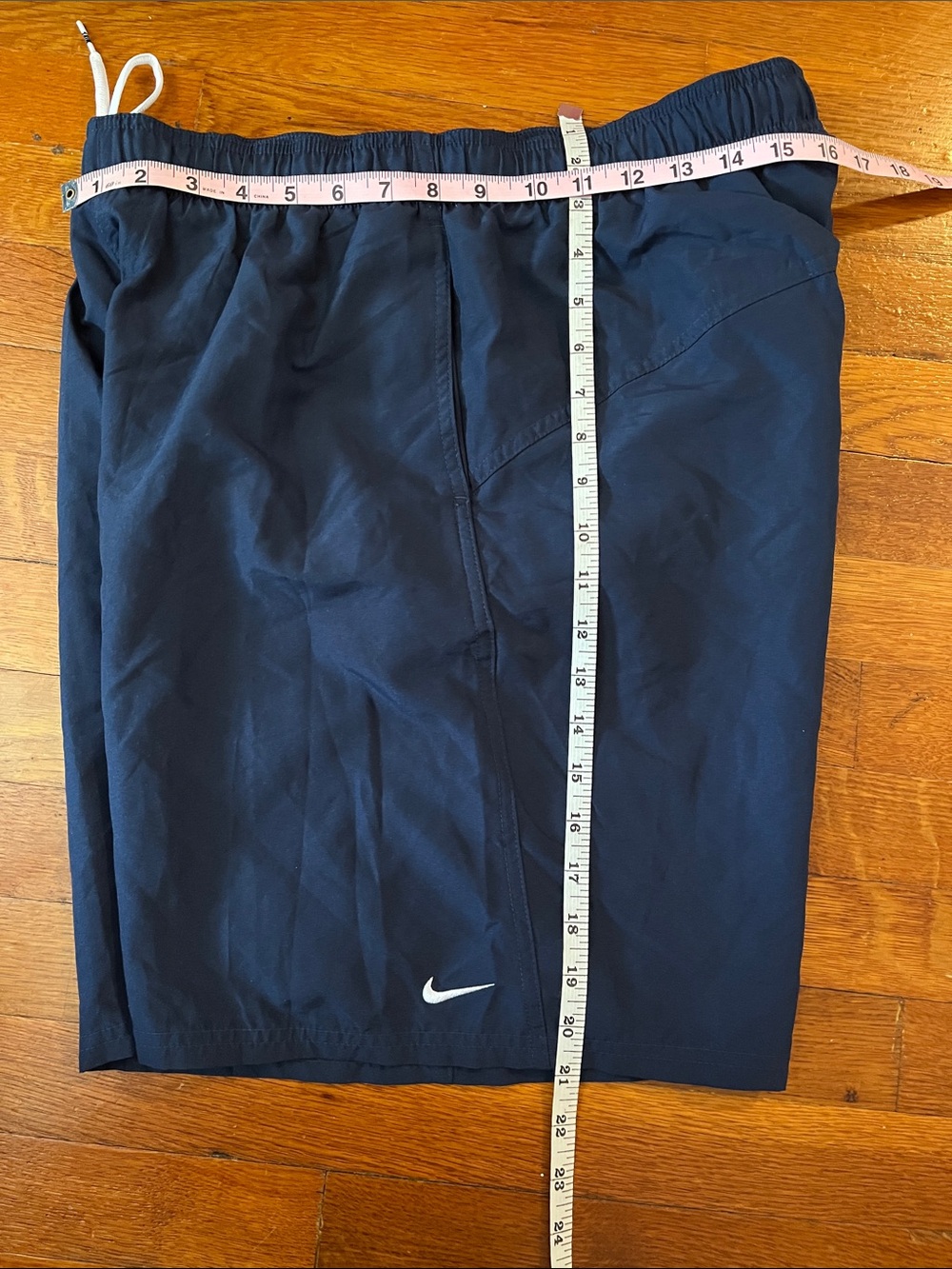 Nike NWT Men's Dark Blue Athletic Shorts L White Swoosh